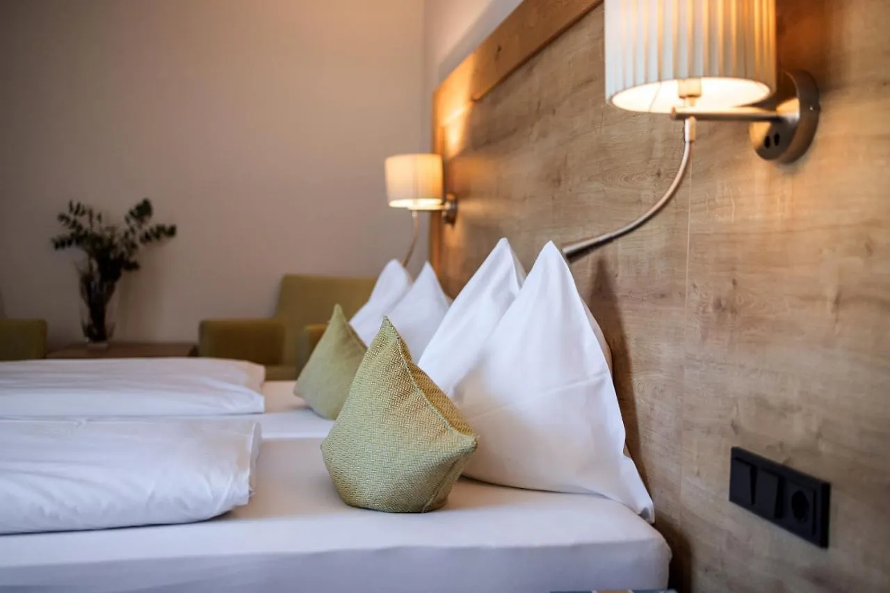 Hotel Sonnegg Saalbach-Hinterglemm