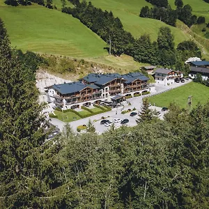 Aparthotel Avenida Mountain
