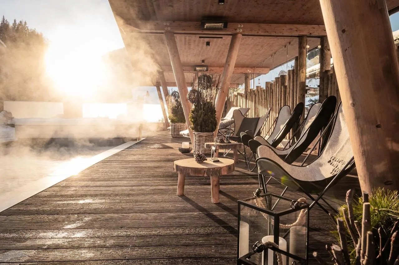 Hotel Sonnegg Saalbach