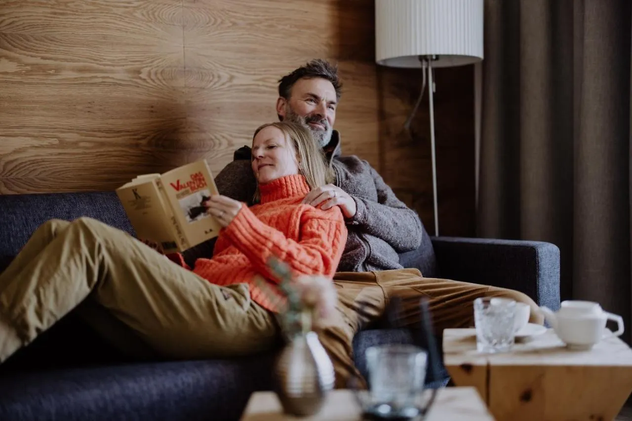 Hotel Sonnegg Saalbach-Hinterglemm