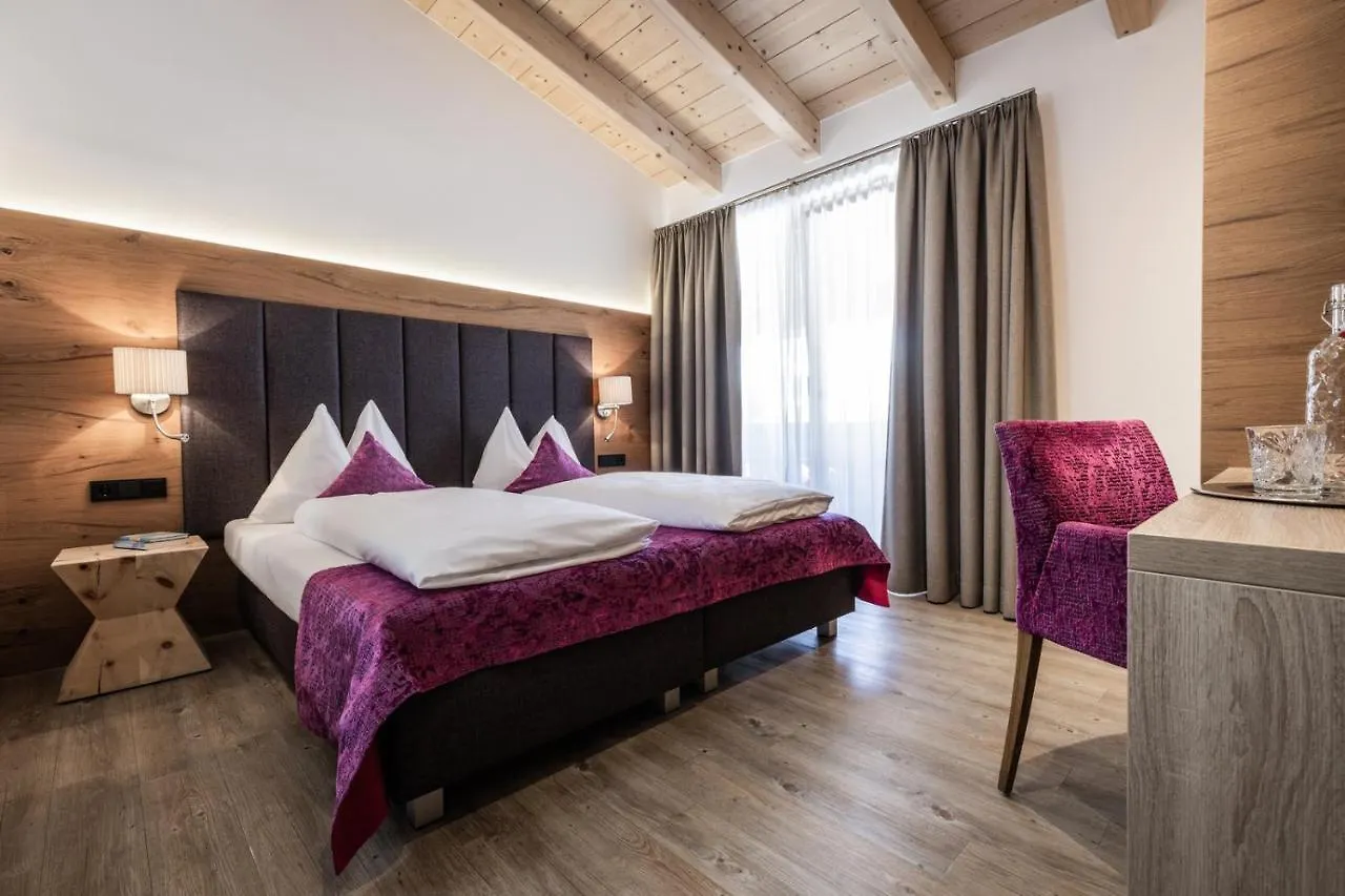 Hotel Sonnegg Saalbach